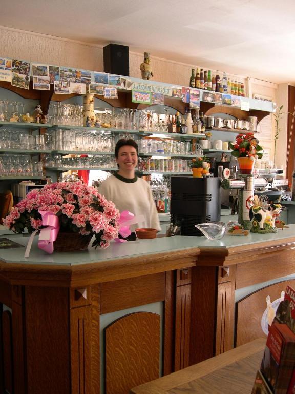 Hotel Restaurant De La Poste A Gerardmer Ngoại thất bức ảnh