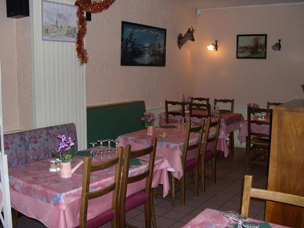 Hotel Restaurant De La Poste A Gerardmer Ngoại thất bức ảnh