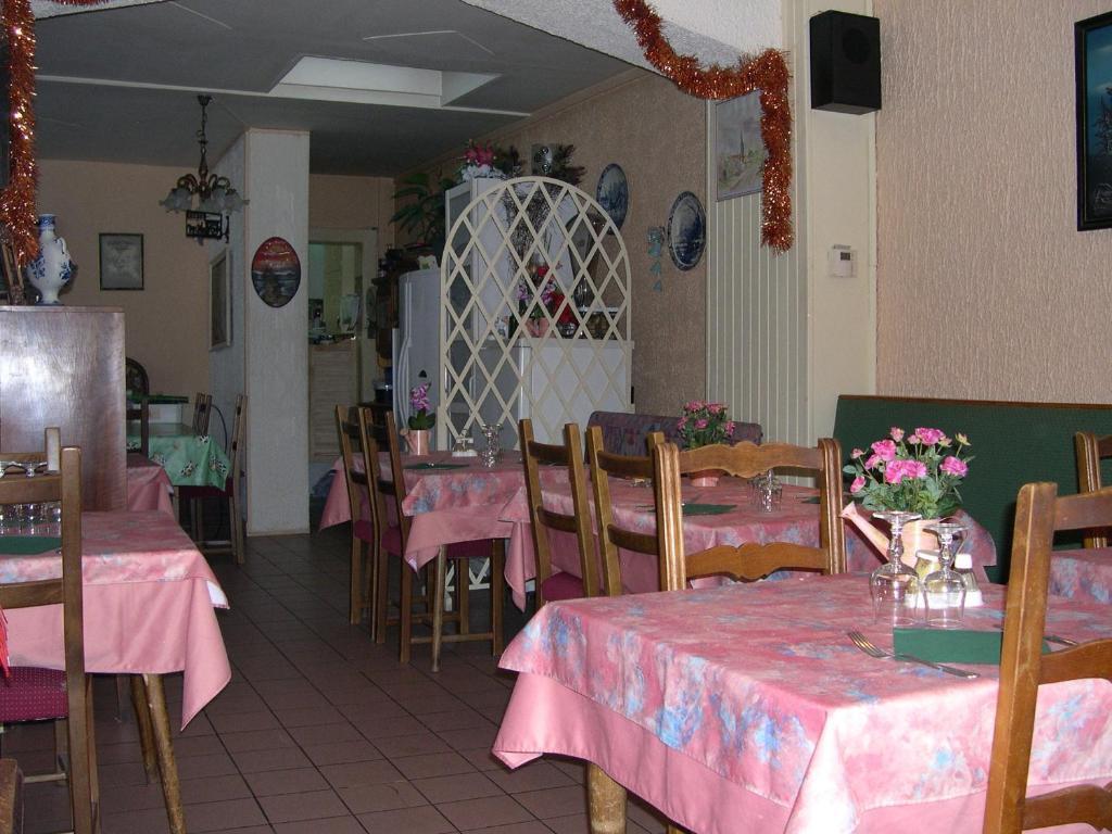 Hotel Restaurant De La Poste A Gerardmer Ngoại thất bức ảnh
